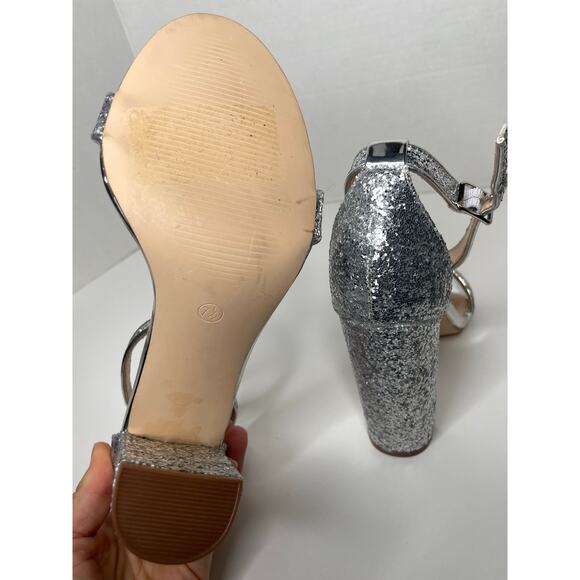 Lulu's Womens Silver Glitter Heels Open Toe Size 7.5 - Picture 6 of 6